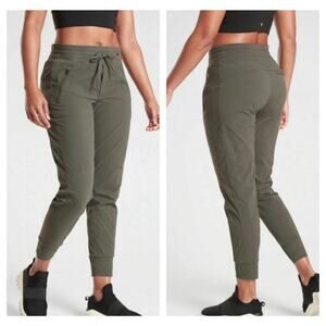 Athleta Womens Trekkie North Jogger Size 4 in Olive Green Hiking Trail Running